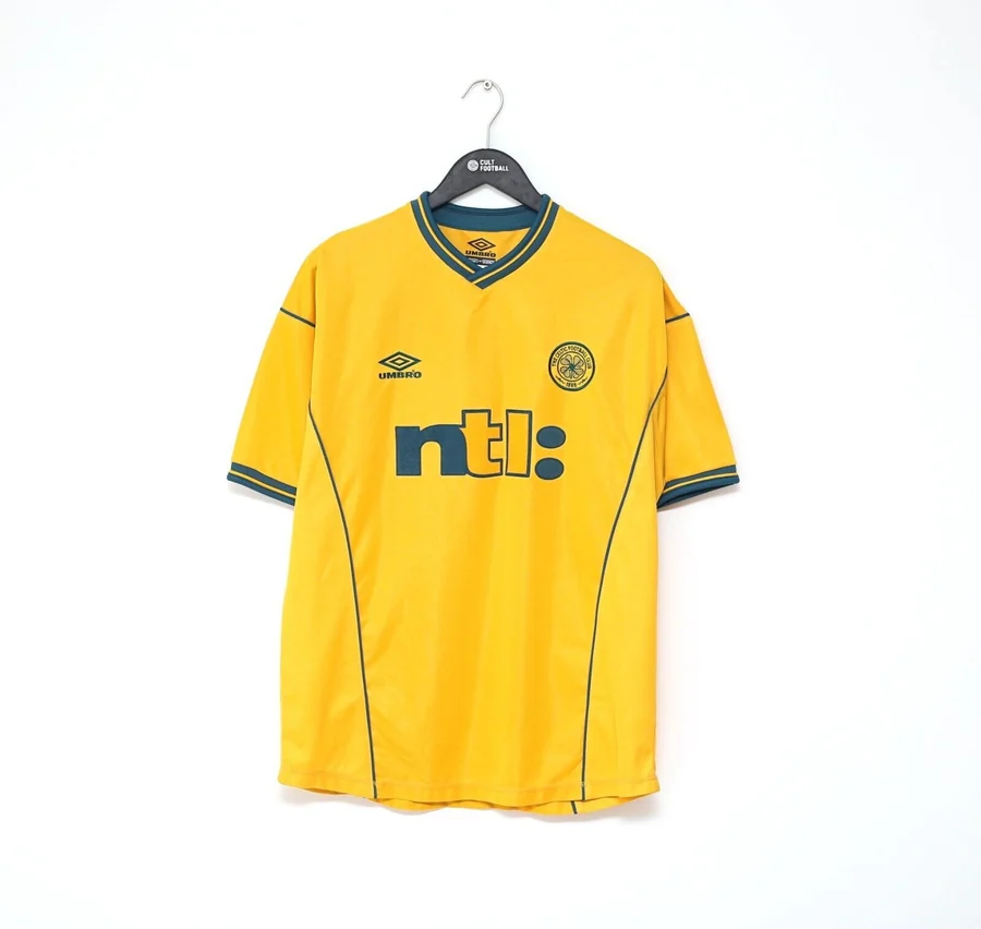 2000/01 away